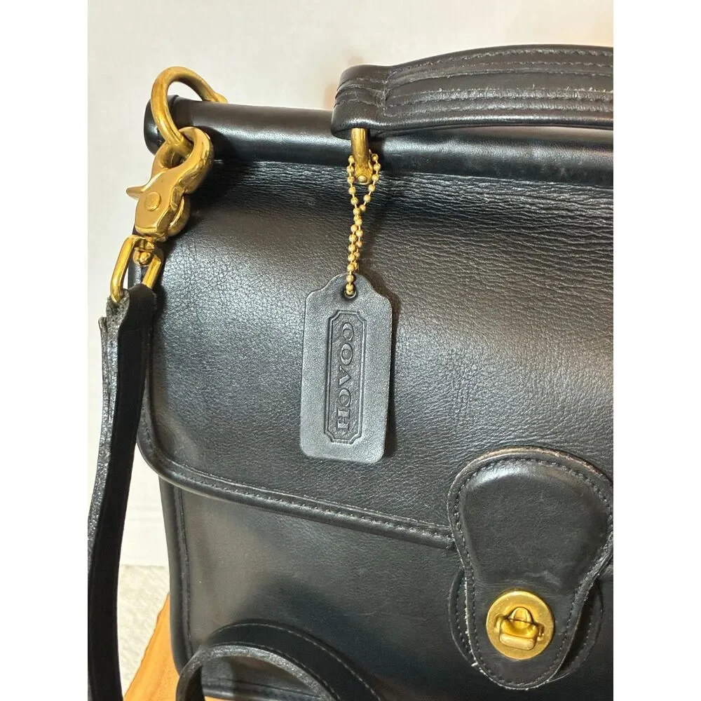 Vintage Coach Willis Bag Black Leather Crossbody 9927
